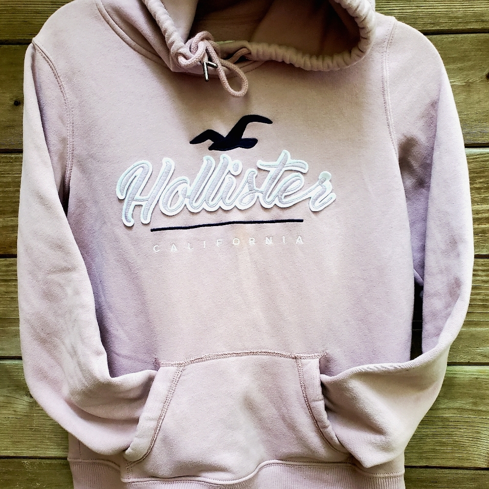 Hollister sweatshirt